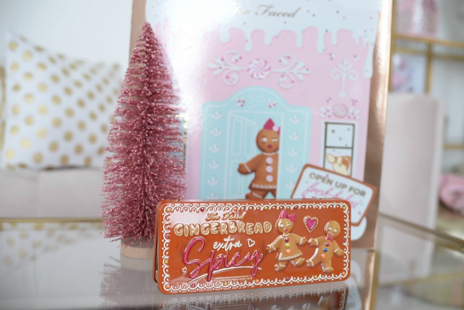 Too Faced Gingerbread Extra Spicy palette 