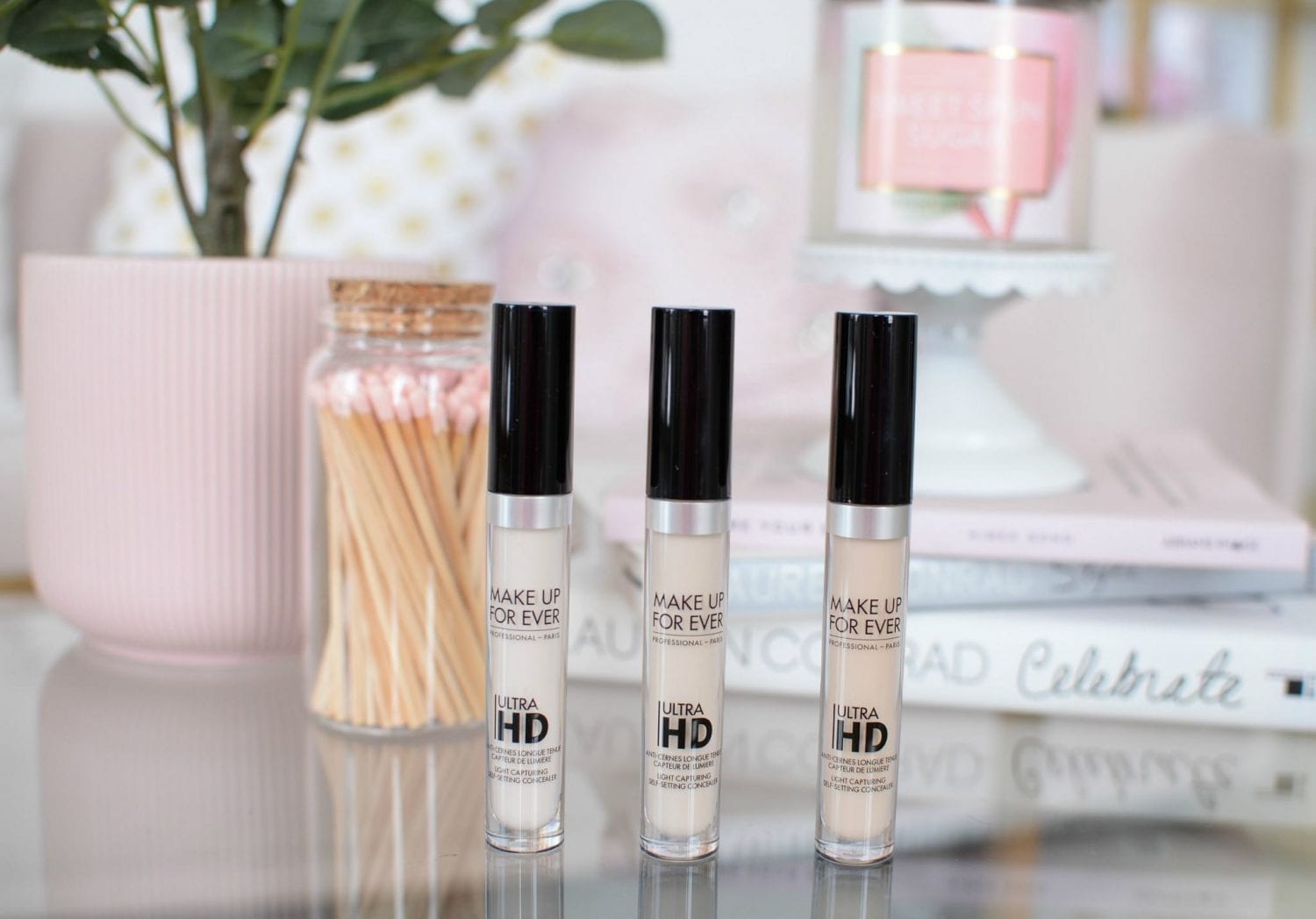 Makeup Forever ~ Ultra HD Light Capturing Self Setting Concealer