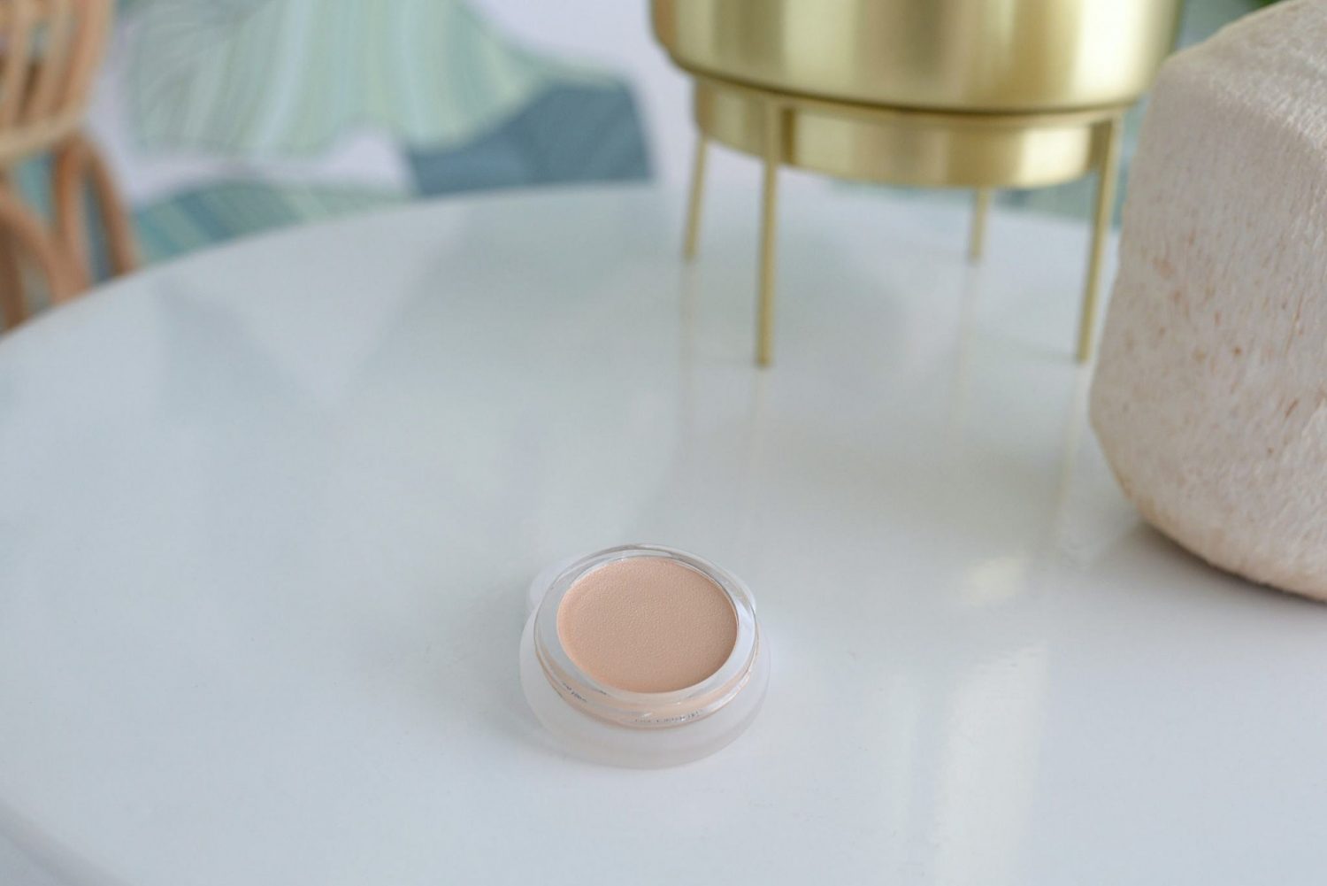 RMS Beauty Magic Luminizer