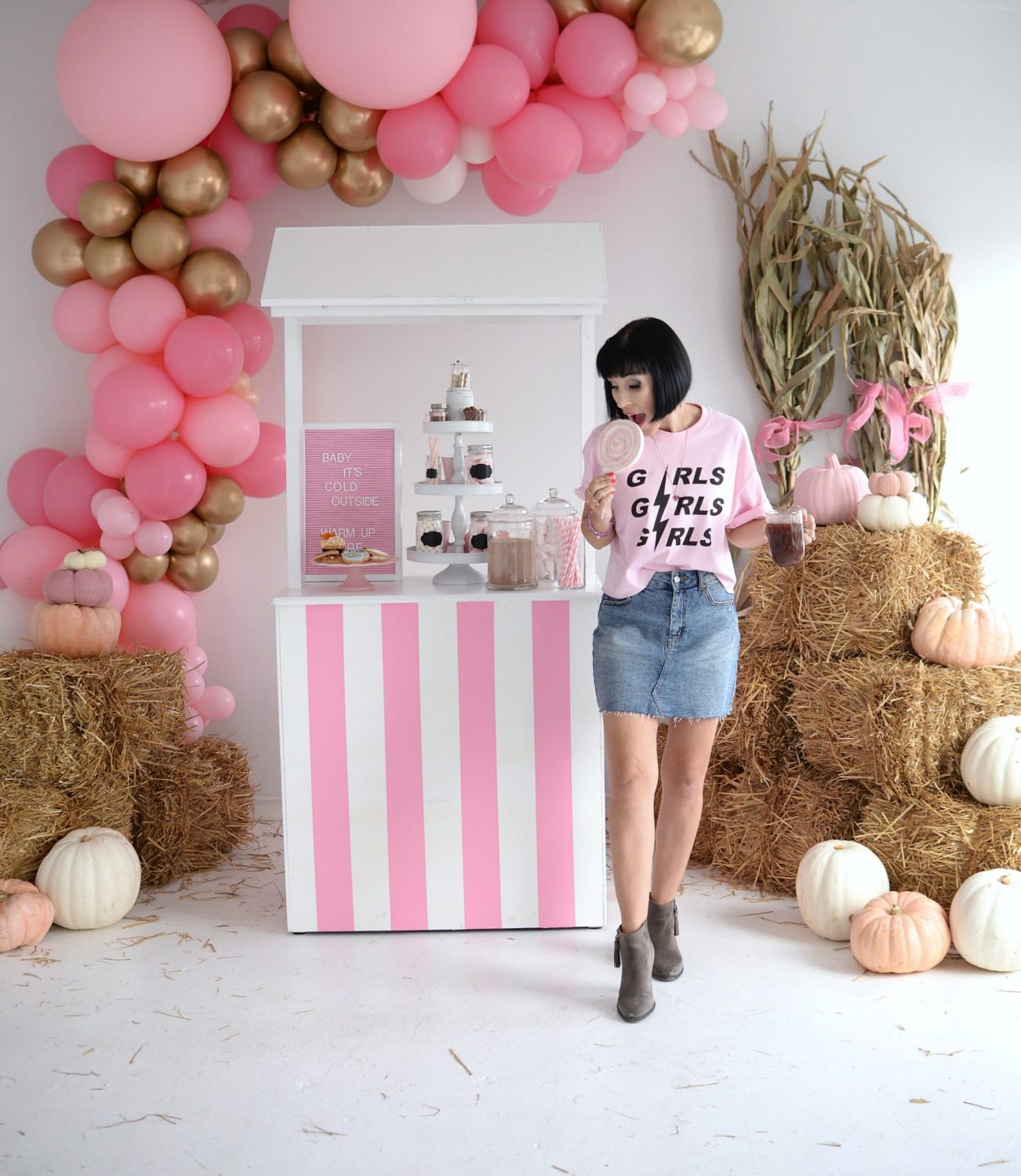 Pink white outlet denim skirt