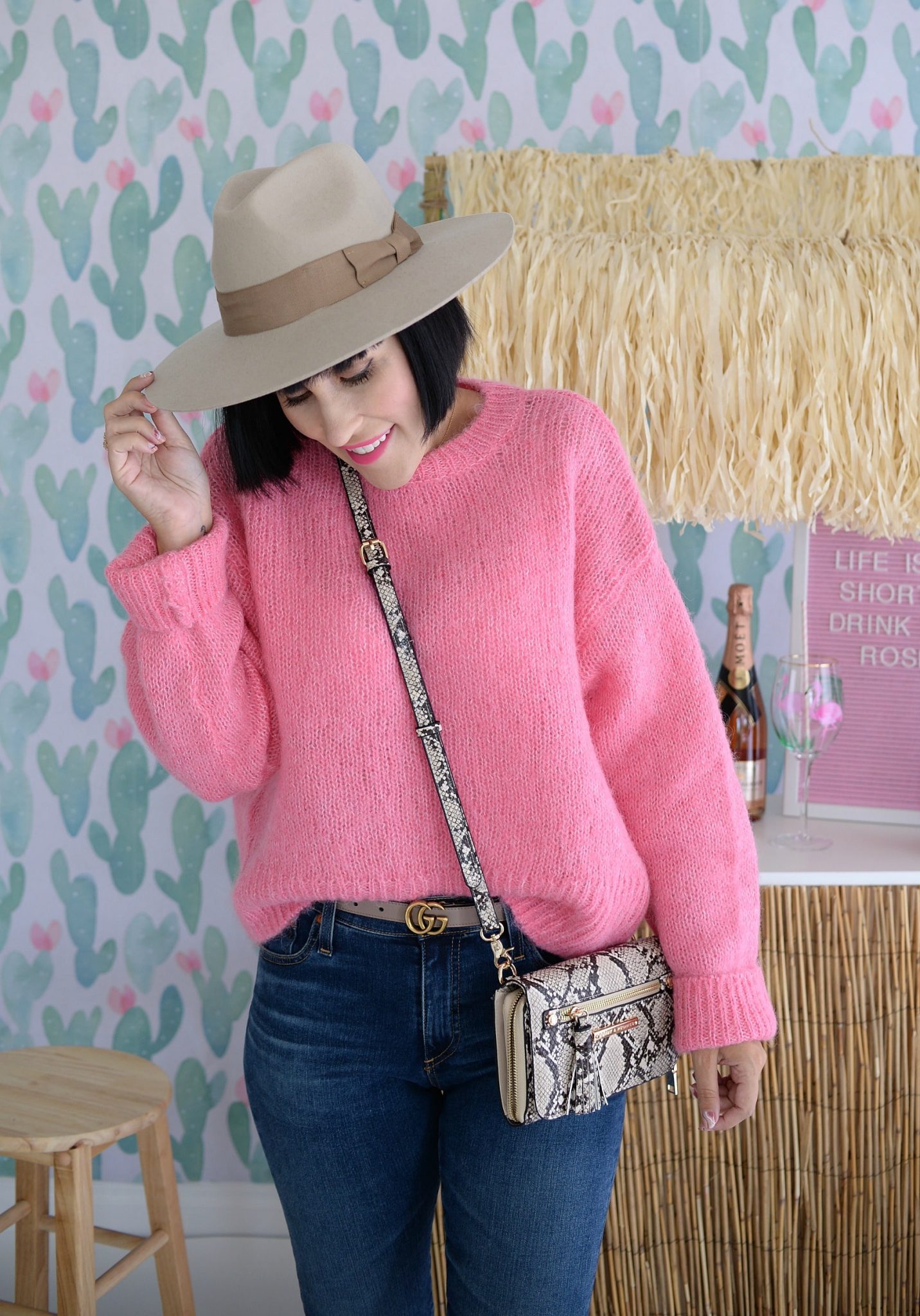 How to Style A Wide Brim Hat The Pink Millennial