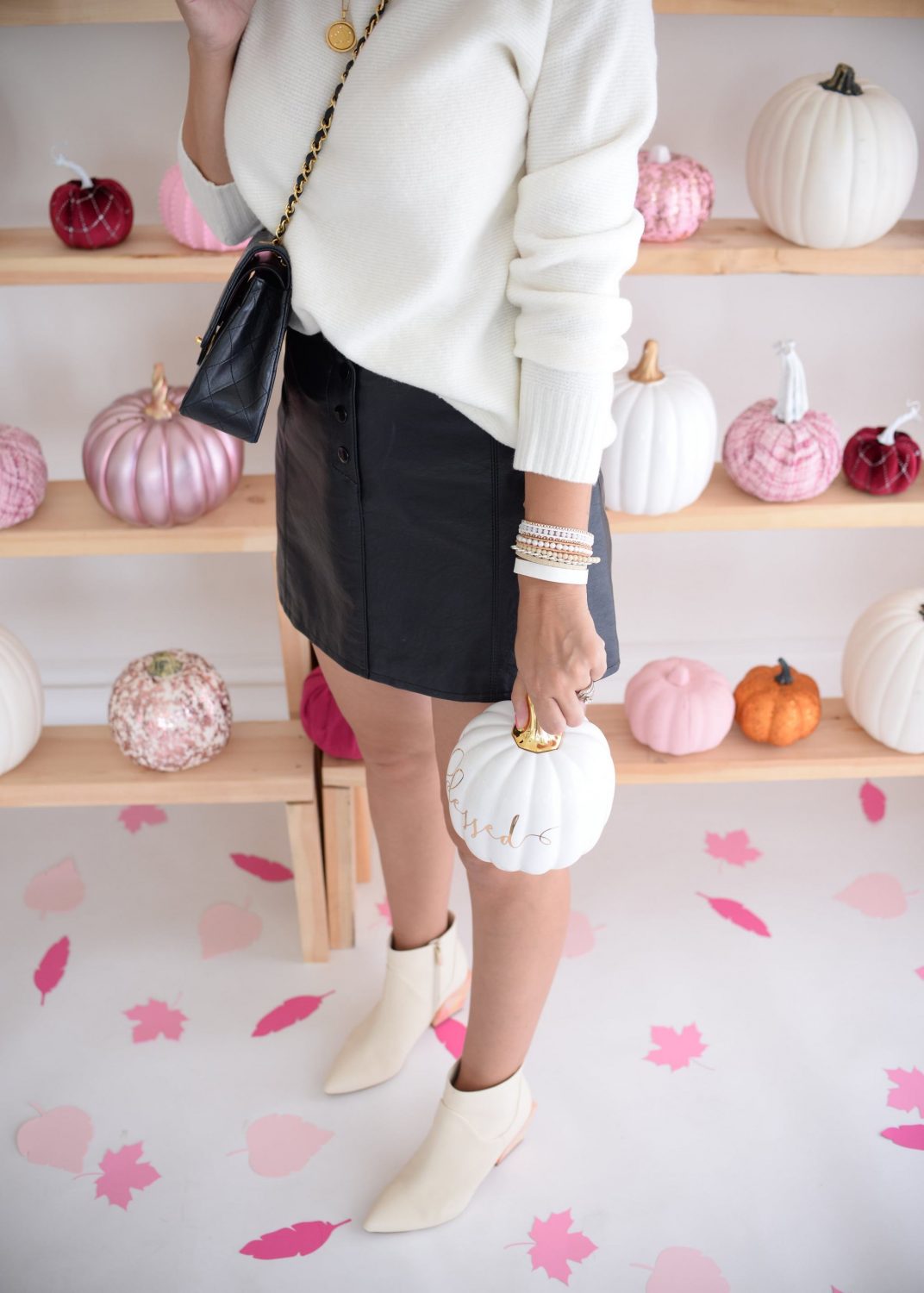 Ways To Wear White During Fall