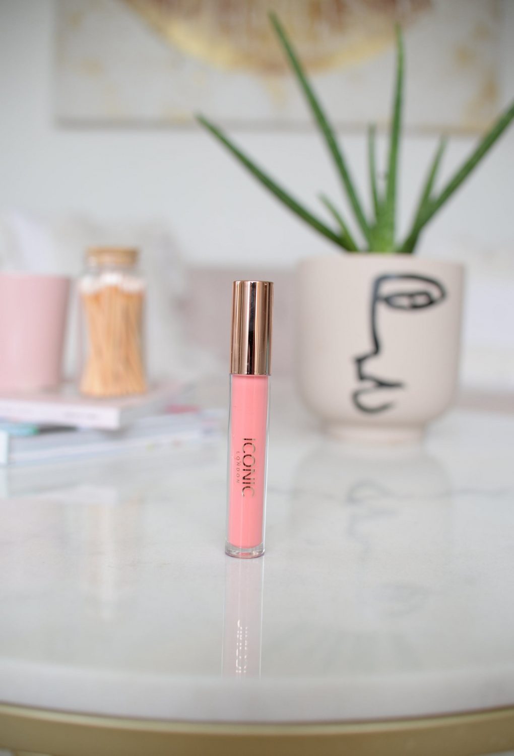 Iconic London Lip Plumping Gloss