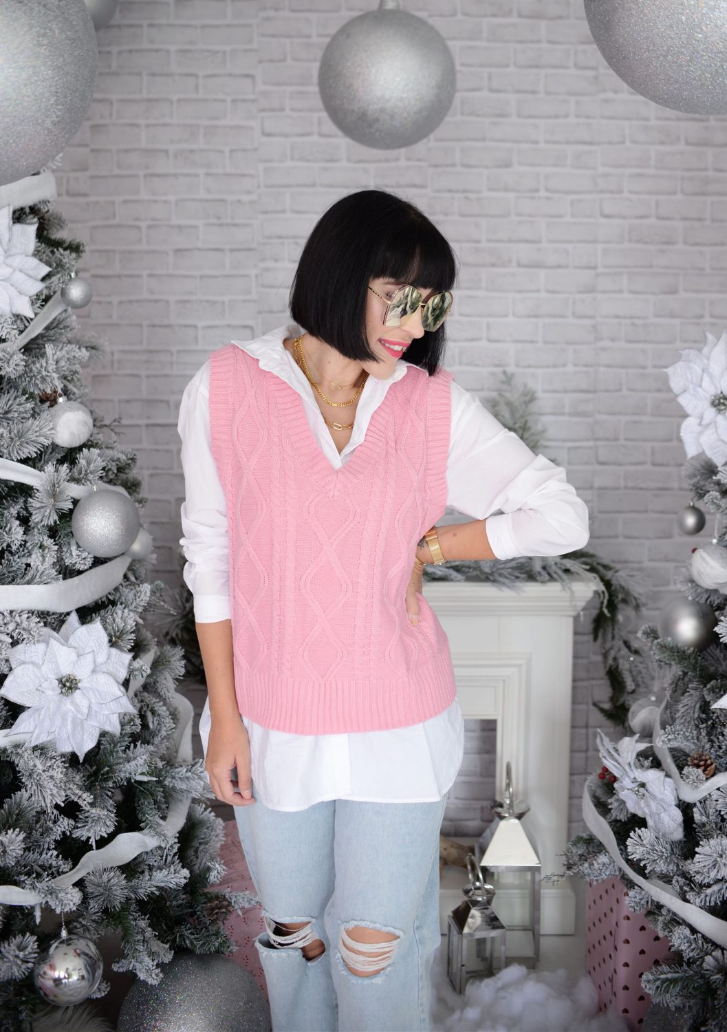 Pink hot sale sweater vest