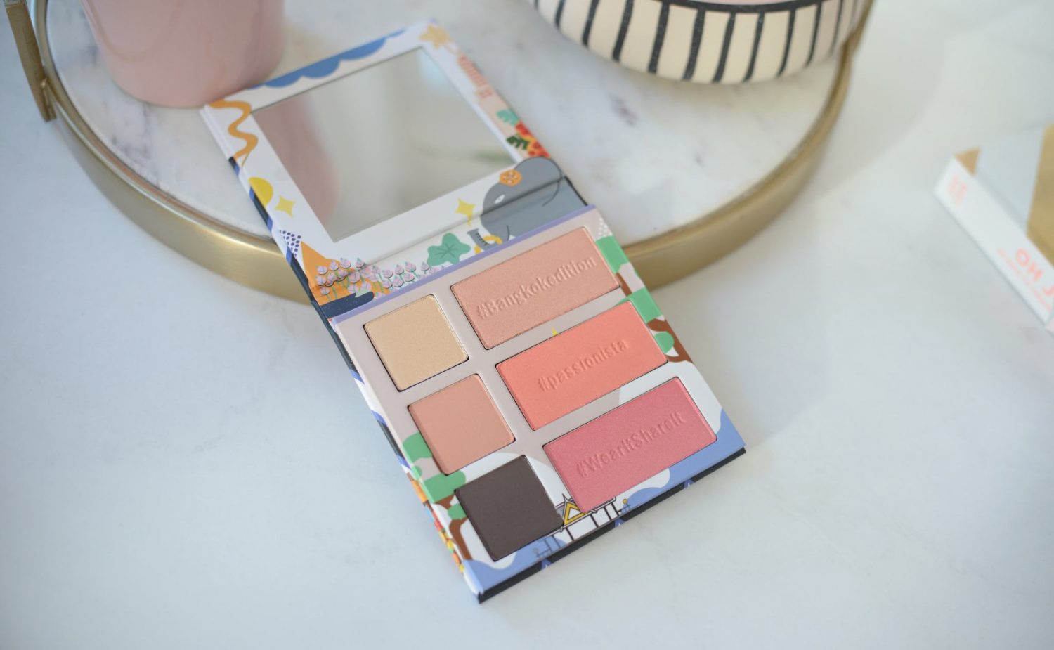 Artistry Studio On-The-Go Palette